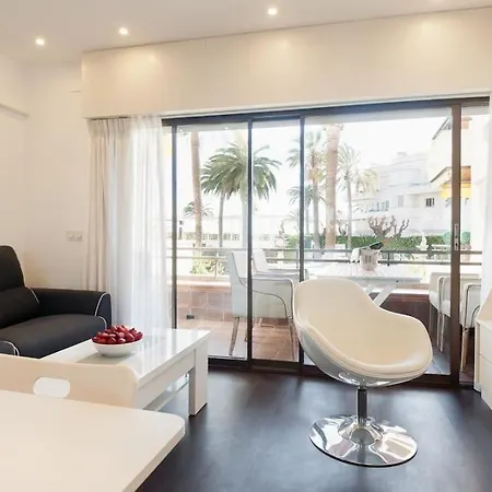 Paseo Maritimo Luxe Apartament Sitges